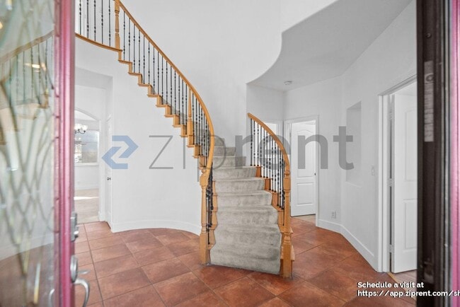 Photo - 207 Barcelona Dr