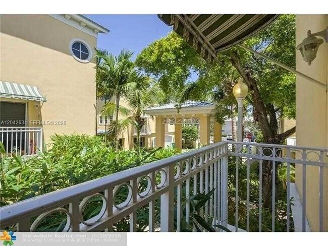 Photo - 708 SE 15th St