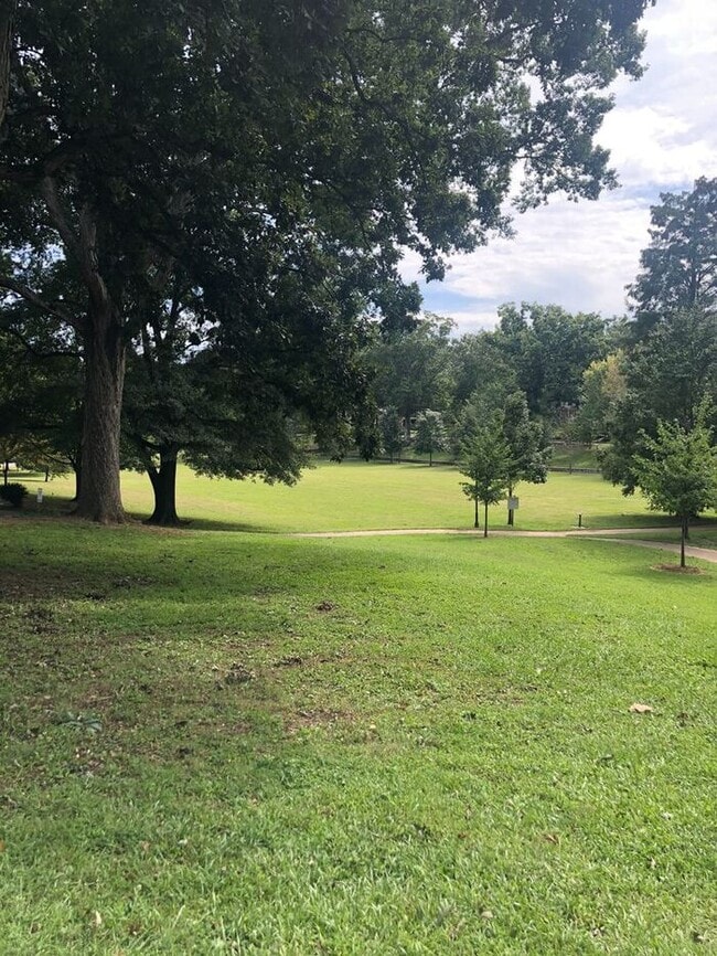 Photo - One bedroom one bath right on Adair Park a...