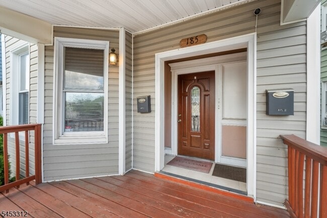 Photo - 185 N 18th St
