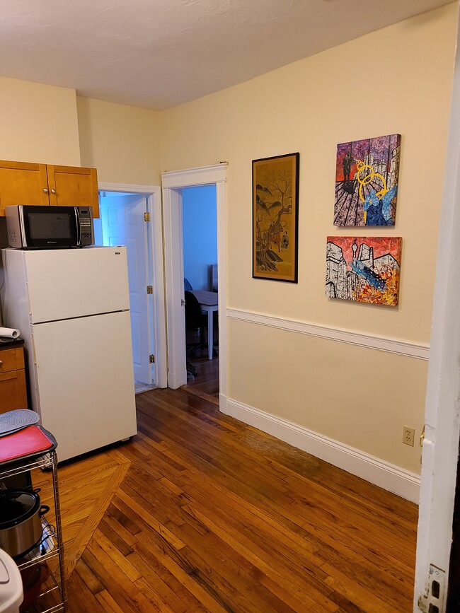 Photo - 1193 Commonwealth Ave