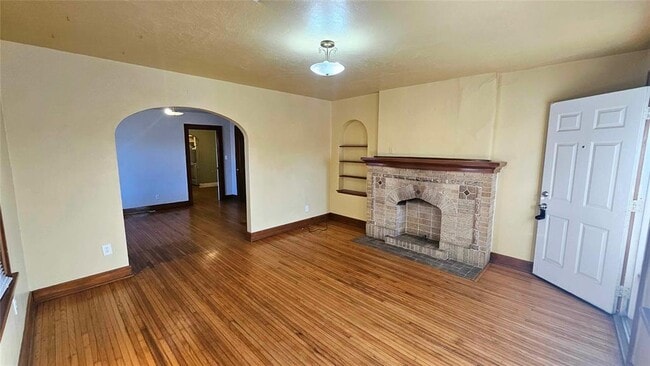 Photo - 2429 W Park Pl