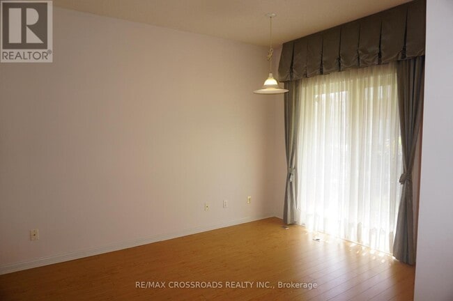Photo - 12 St Moritz Way