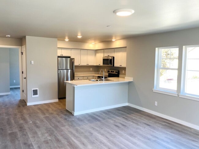 Photo - 3 Bedroom, 1.5 Bathroom in Barkley Neighborhood! Unidad 105