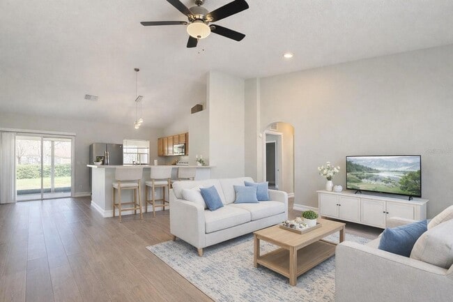 Photo - 14069 Drysdale St