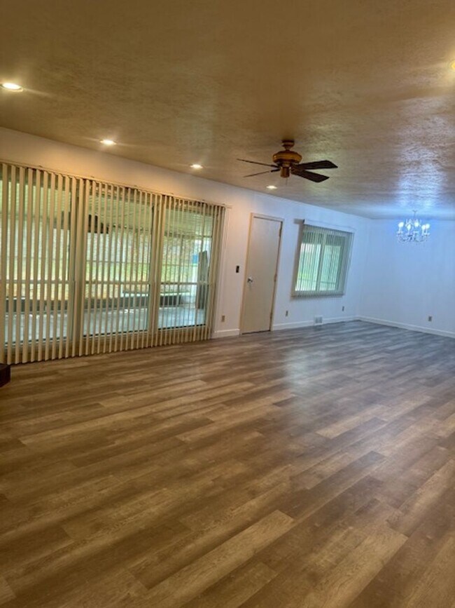 Photo - Spacious 3 Bedroom Home on Large Corner Lot with Sunporch!