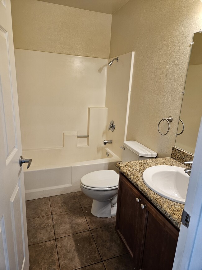 Guest Bath - 225 W El Norte Pky Unit 142