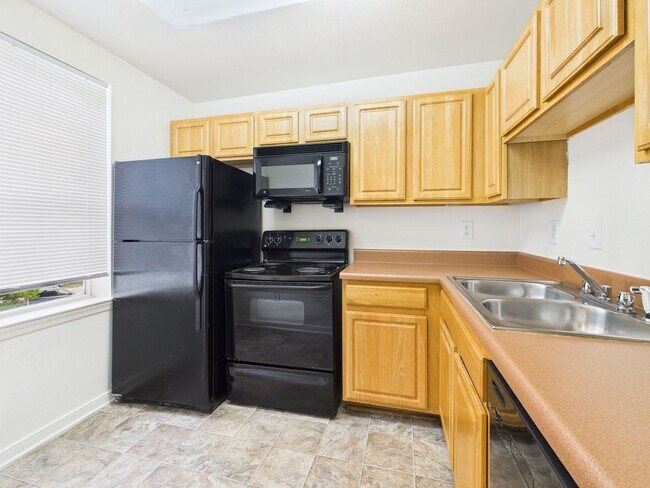 Photo - 3510 E Richmond Rd