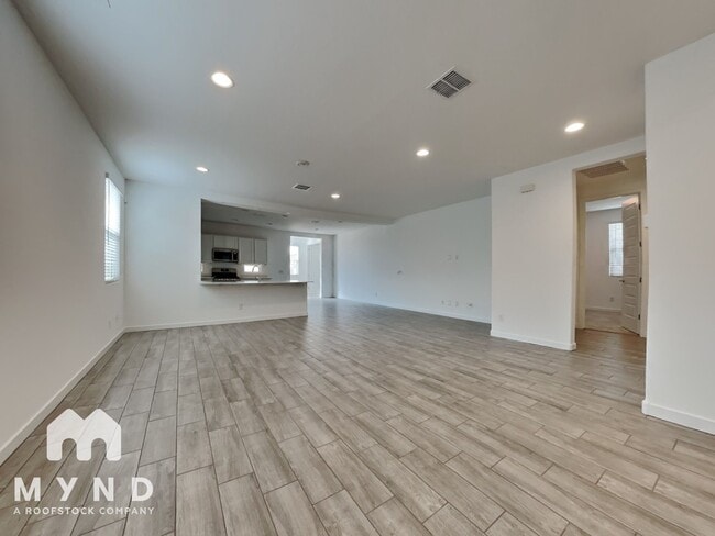 Photo - 9513 W Turney Ave