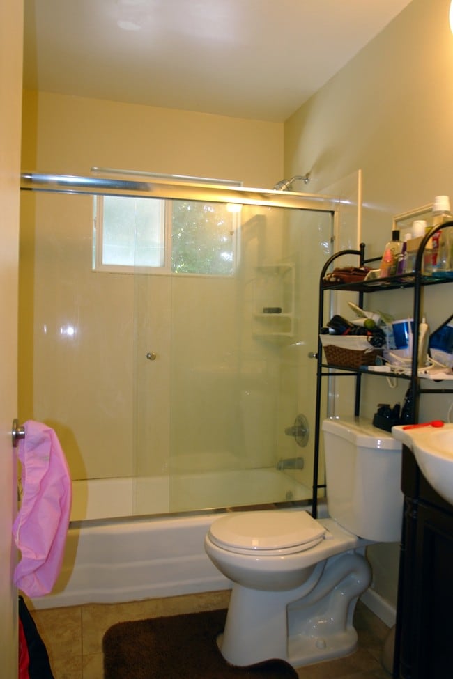 Photo - 637 Kirkland Dr