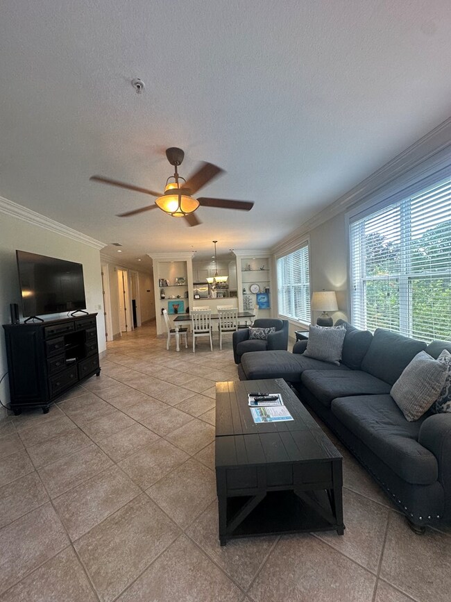 Photo - 211 Eagles Way Unit 211