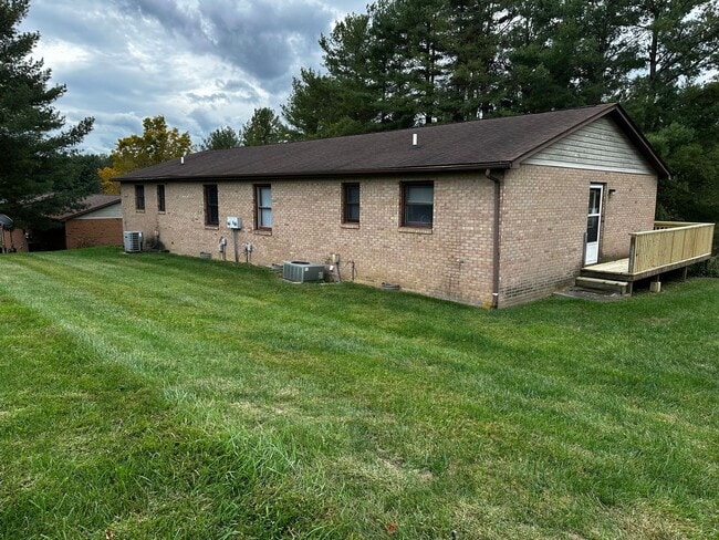 Photo - Newly Remodeled Duplex in Blacksburg