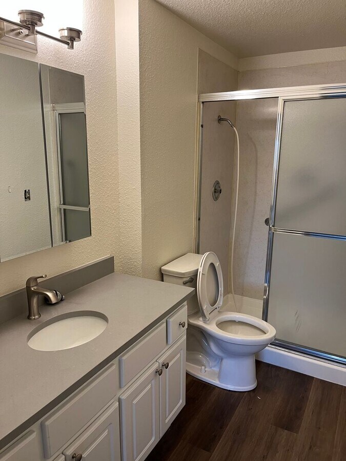 Norge Apartments of Edmonds. - Norge Apartments of Edmonds.