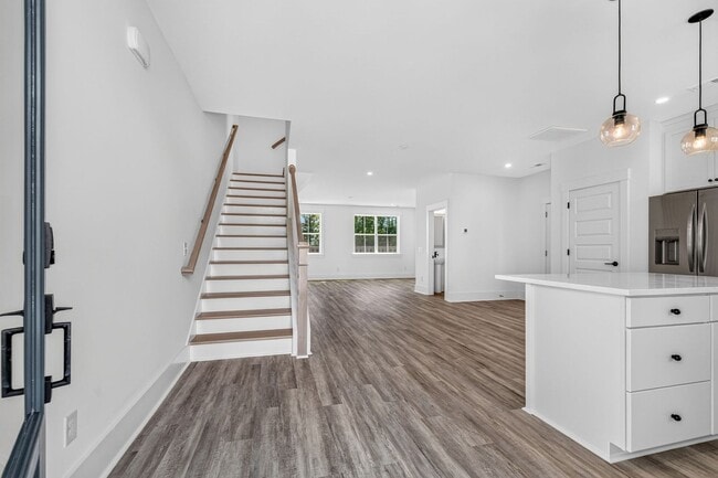 Photo - Modern Comfort in the Heart of Johns Island