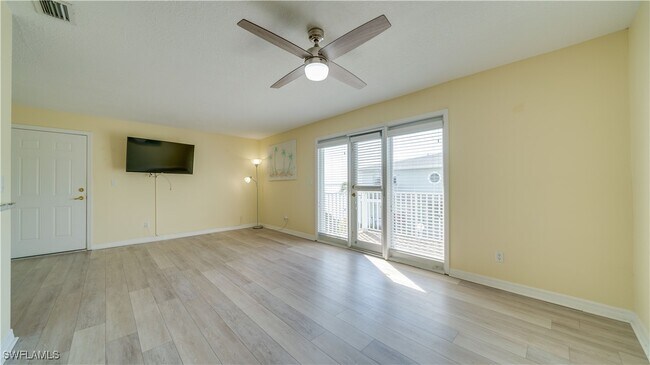 Photo - 3328 N Key Dr Unit 7