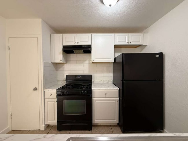 Photo - 4107 Hunting Path House