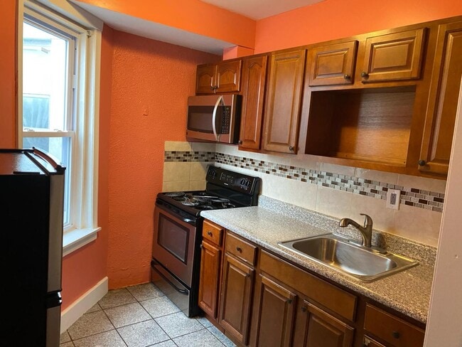 Photo - 1221 S 52nd St Apartamento