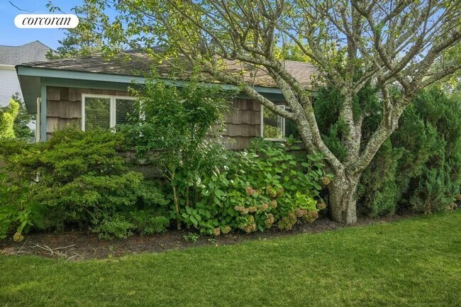 Photo - 62 Middle Pond Rd