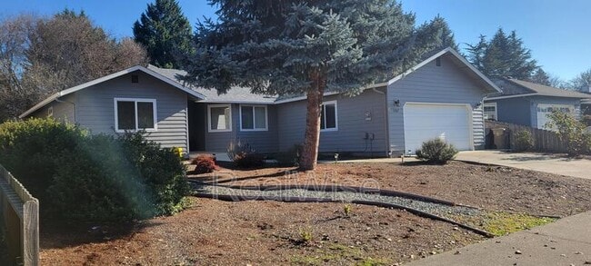Photo - 1267 SW Ironwood Dr