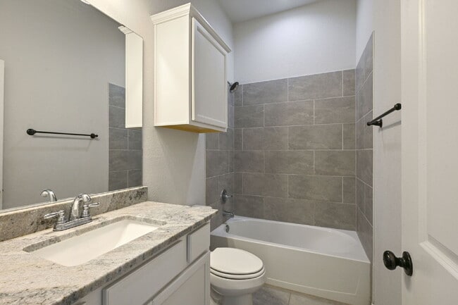 Photo - Immediate Move in 3 Bedroom, 2 Bathroom Home with 2 Car Garage