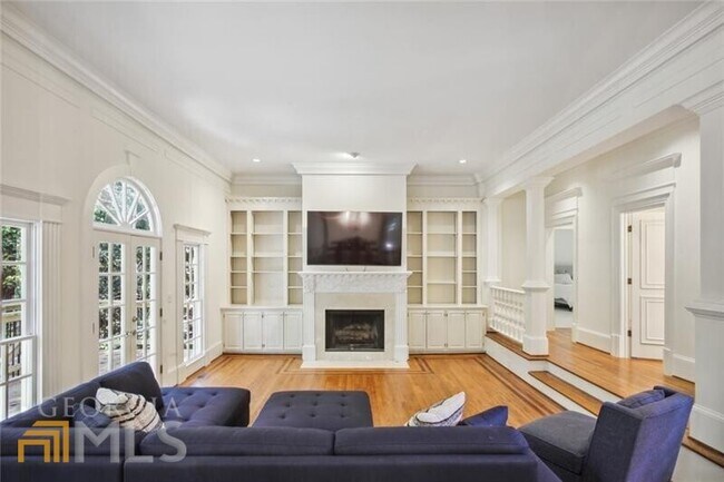 Photo - 2770 Carmon on Wesley NW