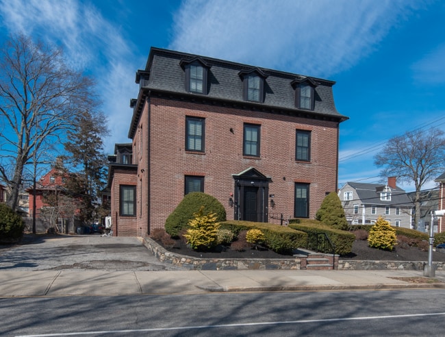 Photo - 200 Waterman St Unit 7