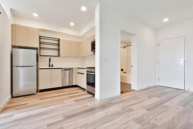 Building Photo - 55 Jordan Ave Unit 1490 Rental