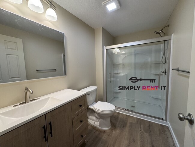 Photo - All Utilities Included, 1 Bed, New Renovation, Lower Level