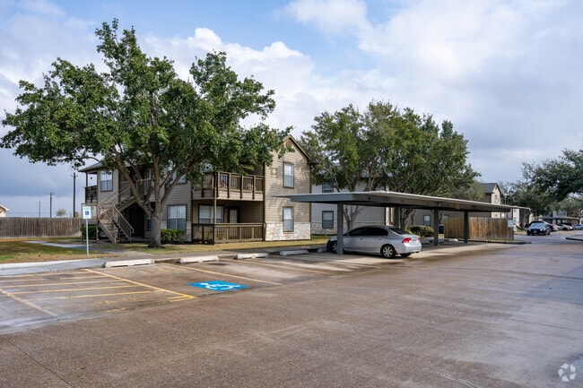East Sundance Apartments
