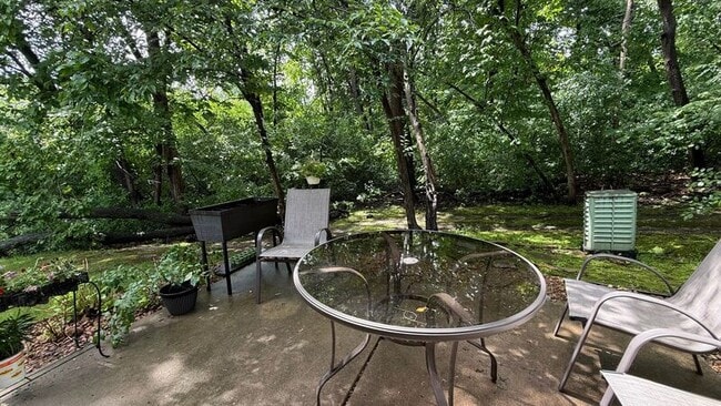 Photo - 2755 Ranchview Ln N