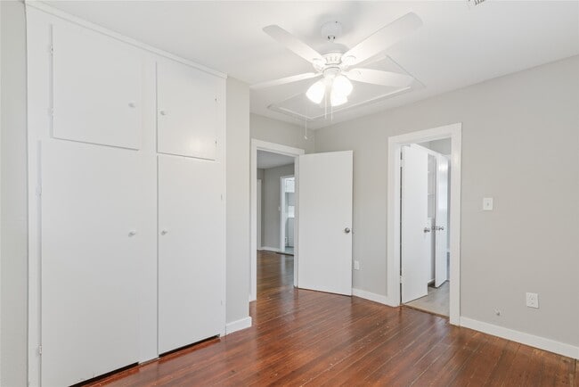 Photo - 615 Riveredge Dr