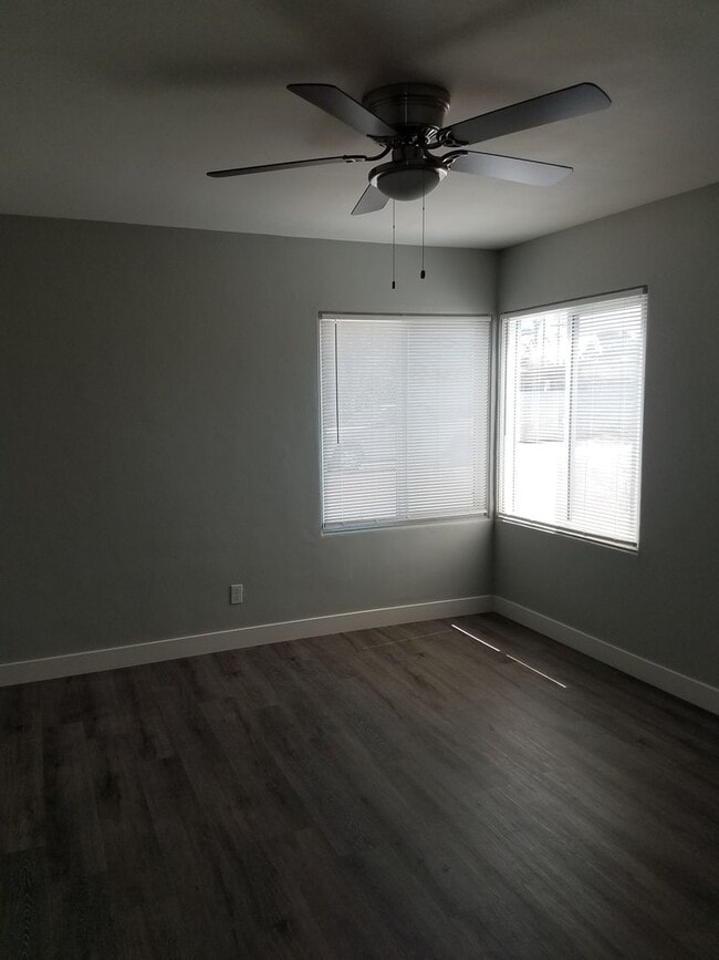 Photo - 2-Bed/1-Bath House w/Garage. Walking Distance to Beach