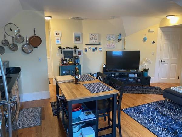 Photo - 48-50 Lowell St. Unit 3 Unidad 3