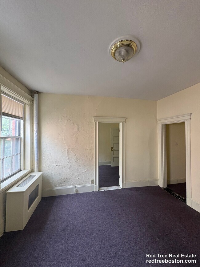 24 Phillips St Unit 4