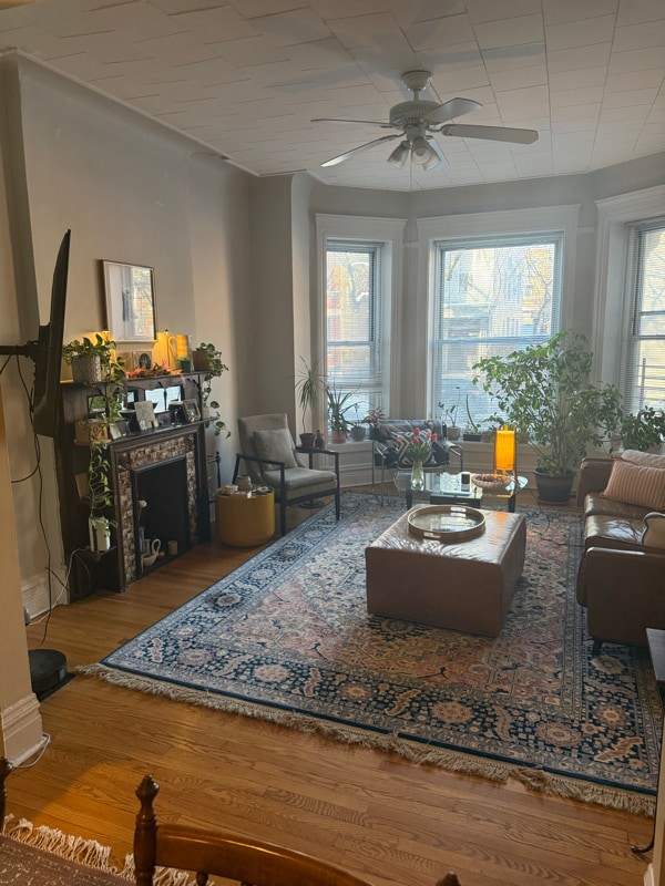 Photo - 2057 N Sheffield Ave Unit Apt 1