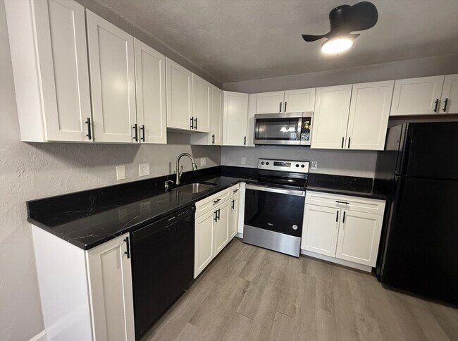 Photo - 22 Irving St Unidad 15