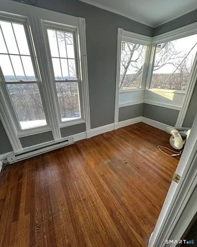 Photo - 484 Waterville St