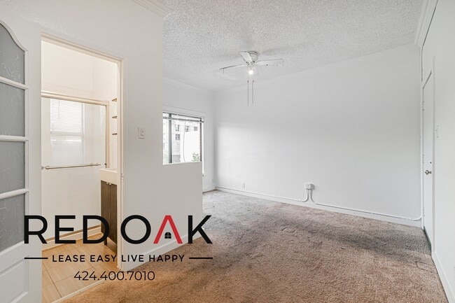Building Photo - 224 N Maryland Ave Unit 20