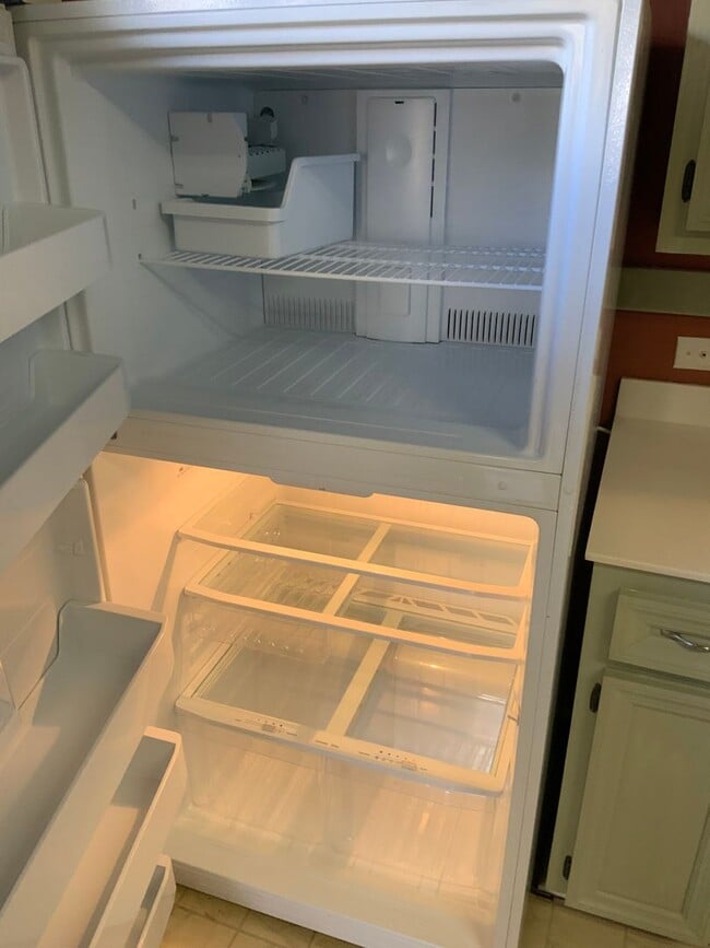 Photo - 200 Sunset Dr