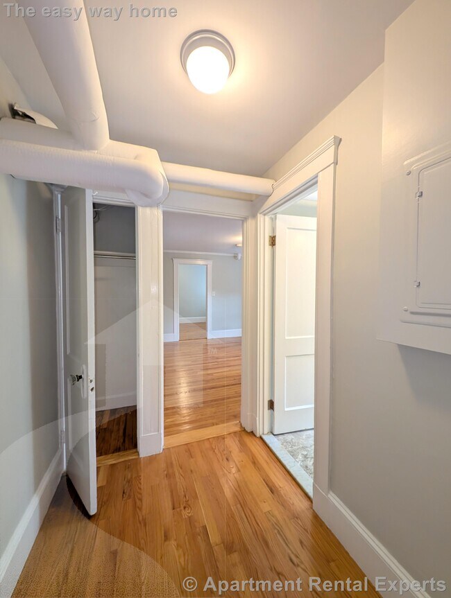 156-158 Summer St Unit #B2