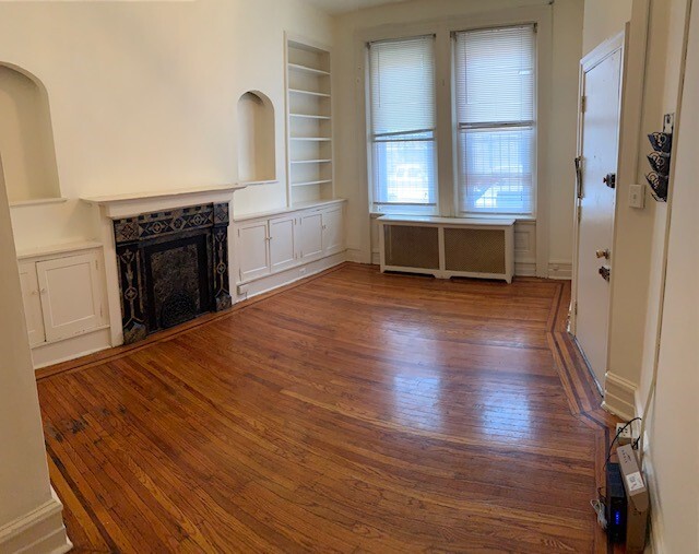 Photo - 3916 Pine St