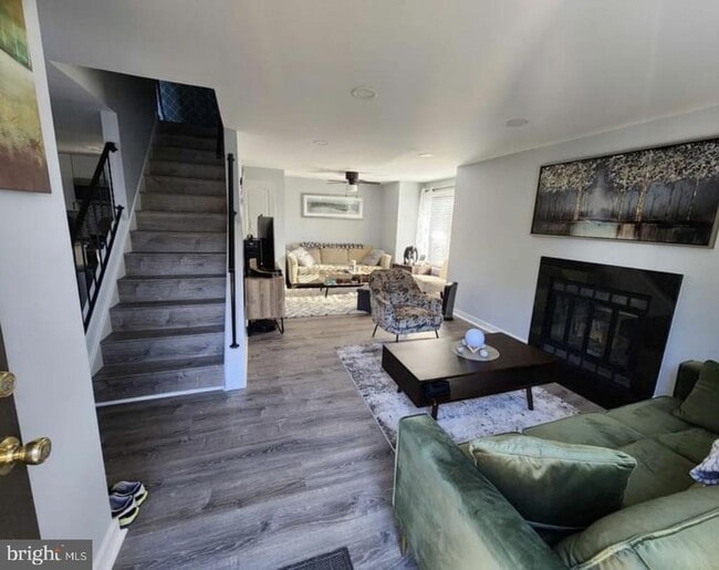 Photo - 18103 Copps Hill Pl