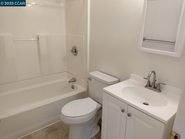 Photo - 2121 Stanton Ave