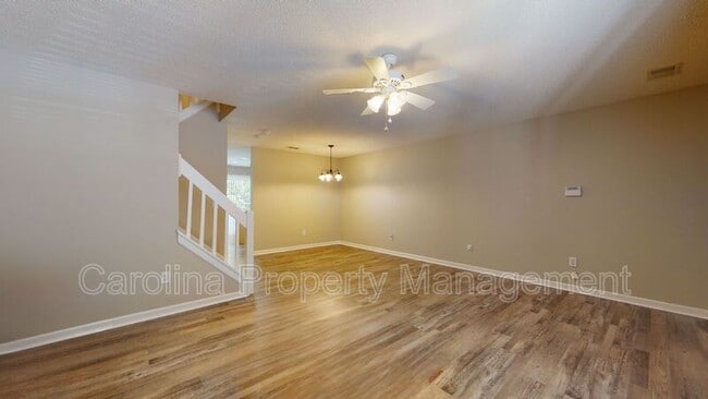 Photo - 670 Emerald Cove Dr