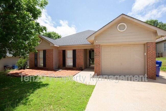 Photo - 1018 Sugar Mill Dr House
