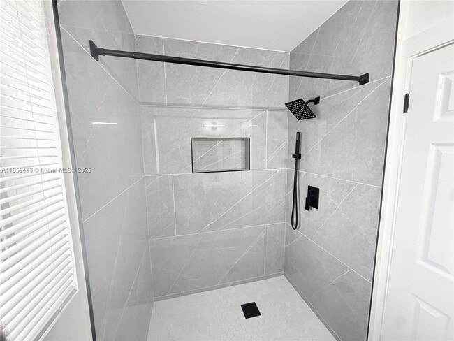 Photo - 254 E Dania Beach Blvd Unidad 4