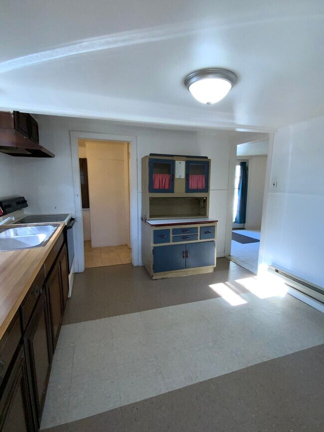 Photo - 1261 Newport Rd Unidad 1261 NEWPORT RD-HOUSE