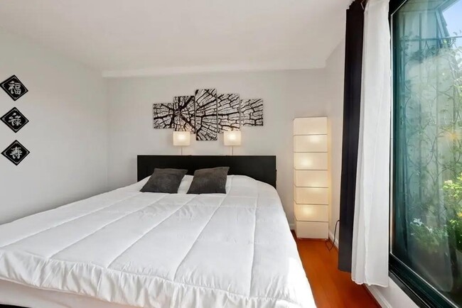 Photo - Spacious one bedroom