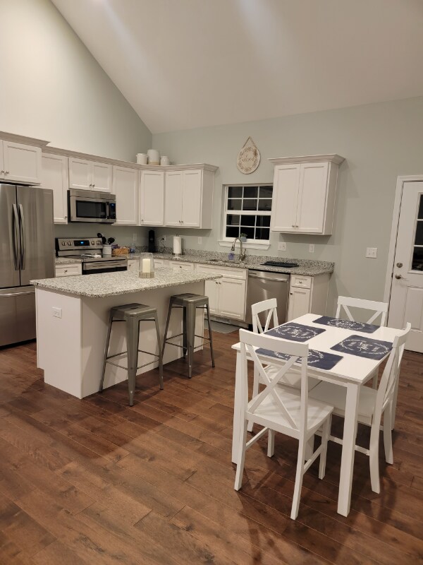 3673 Bowker Rd Rental For Rent in Charlotte, TN