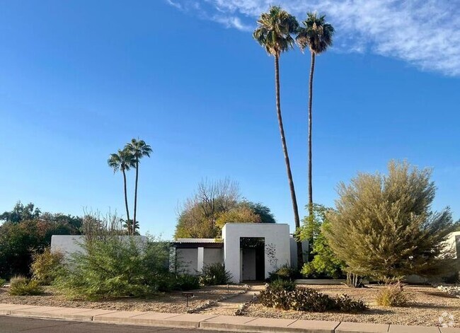 Building Photo - Contemporary 4-bedroom, 3-bath remodeled h... Rental